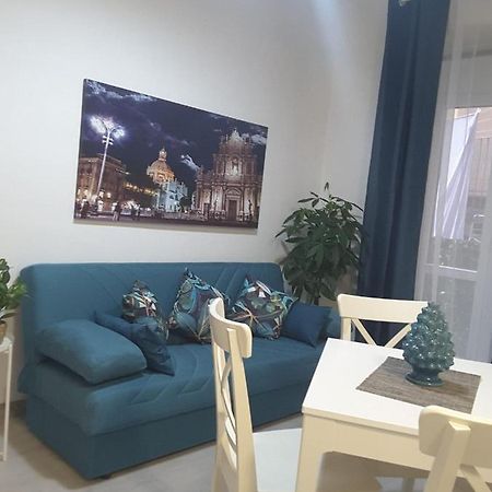 A casa dei 3 Catânia Exterior foto